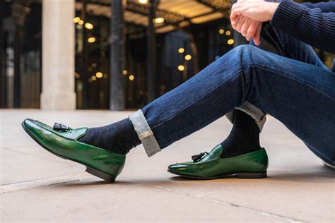 how to wear men's loafers with socks
